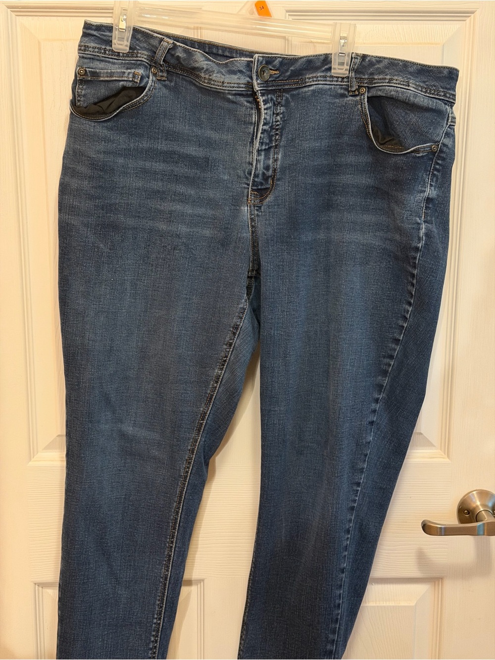 Women’s Dark Blue Stretch Jeans